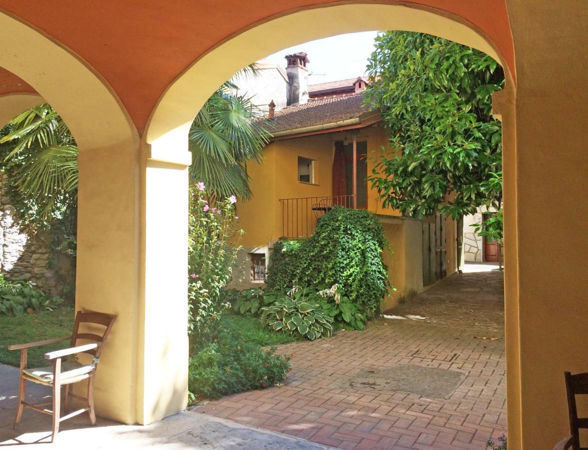 Apartment La Bigatera Castelveccana エクステリア 写真